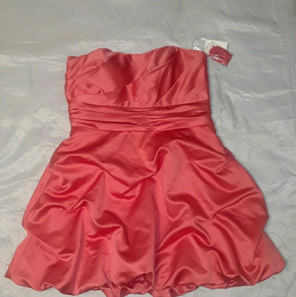 David' Btidal Strapless Short dress